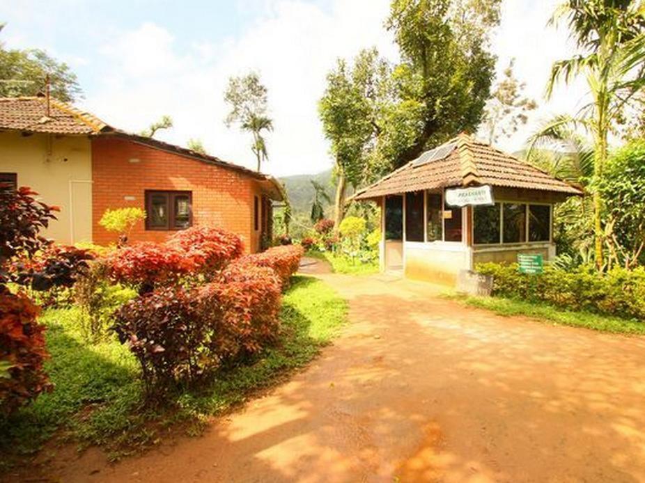 Prashanti Resort Madikeri Kültér fotó